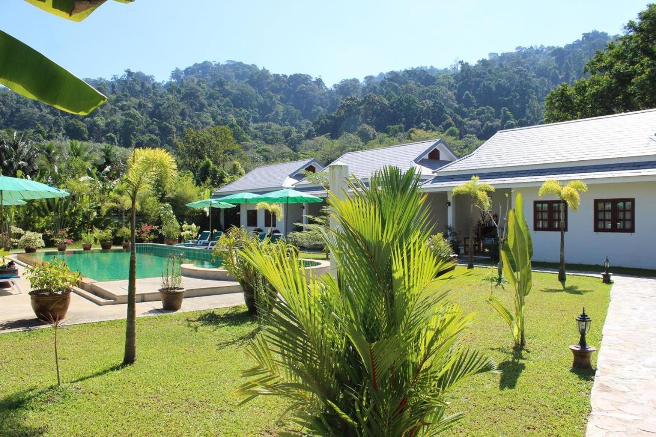 Villa Colina Khao Lak Rooms And Bungalows - Adults Only Exterior foto
